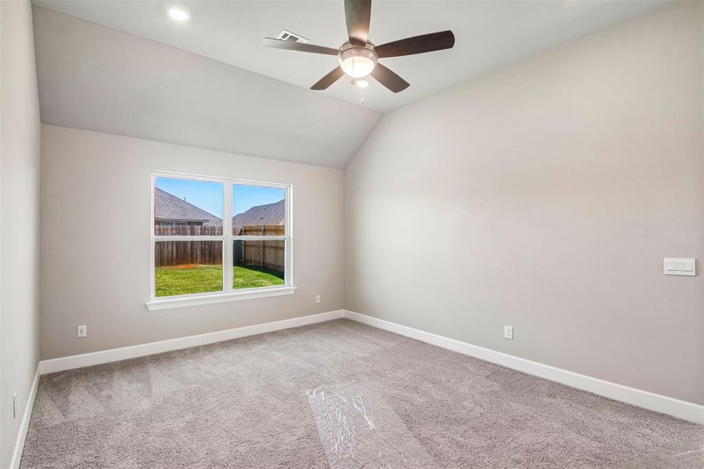 12653 Nw 137th Street Property Photo 15