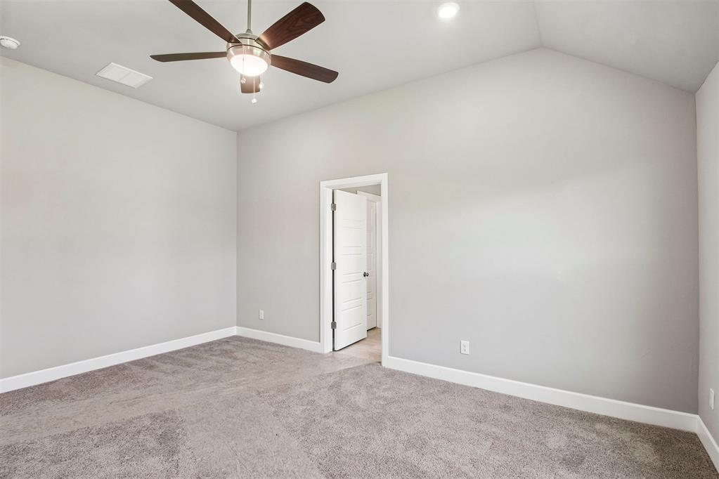 12653 Nw 137th Street Property Photo 17