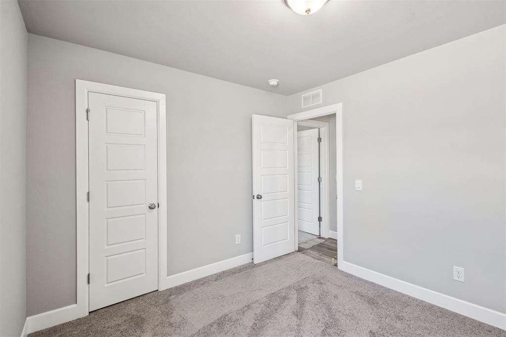12653 Nw 137th Street Property Photo 24