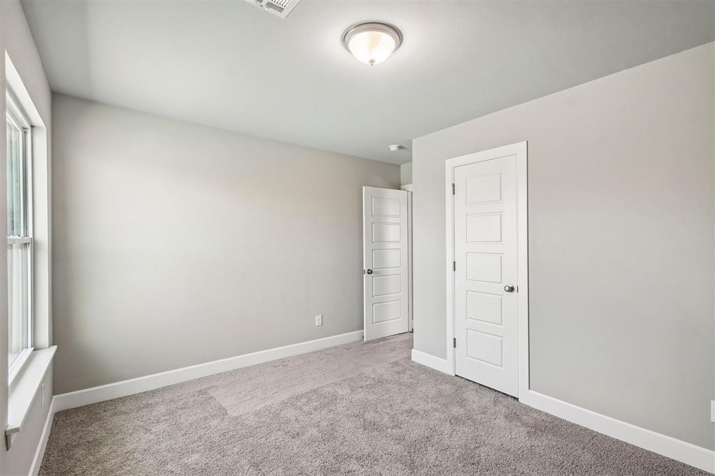 12653 Nw 137th Street Property Photo 26
