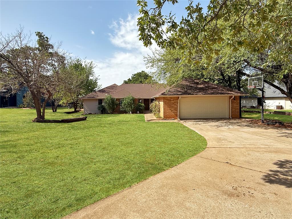8225 Pleasant Oaks Drive Property Photo 1