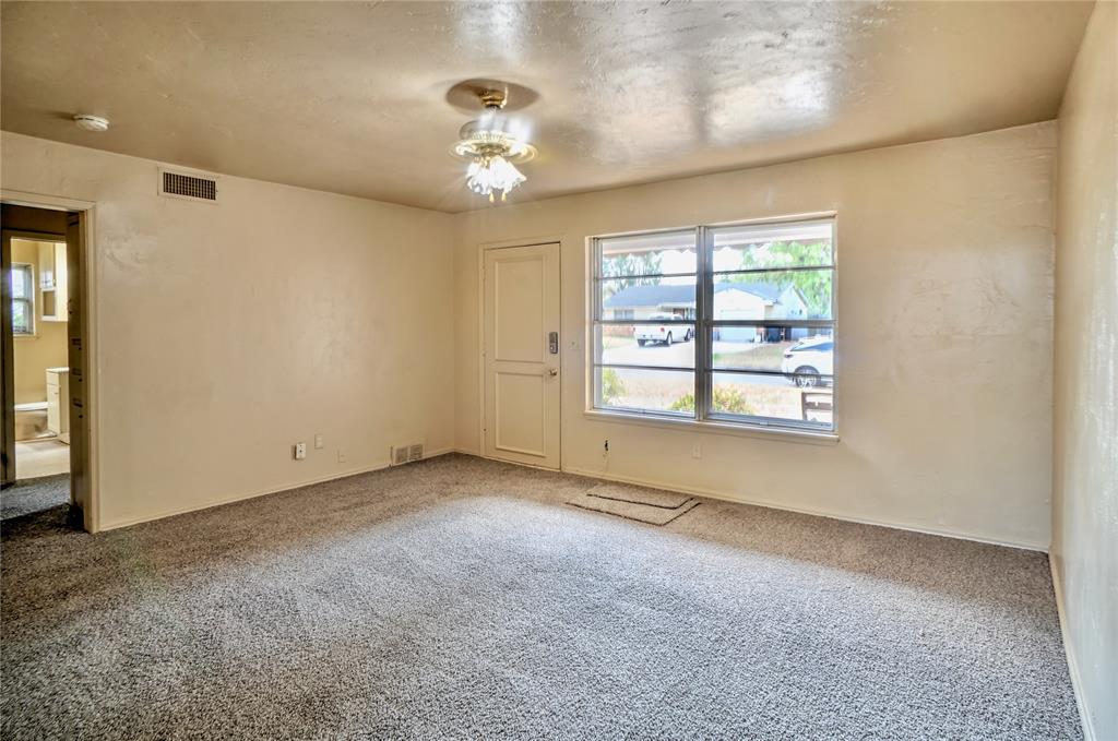 1217 Sw 46 Street Property Photo 4