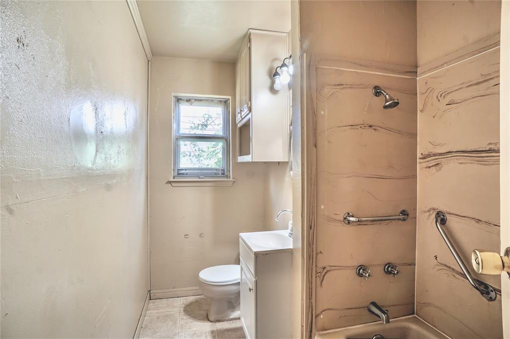 1217 Sw 46 Street Property Photo 8