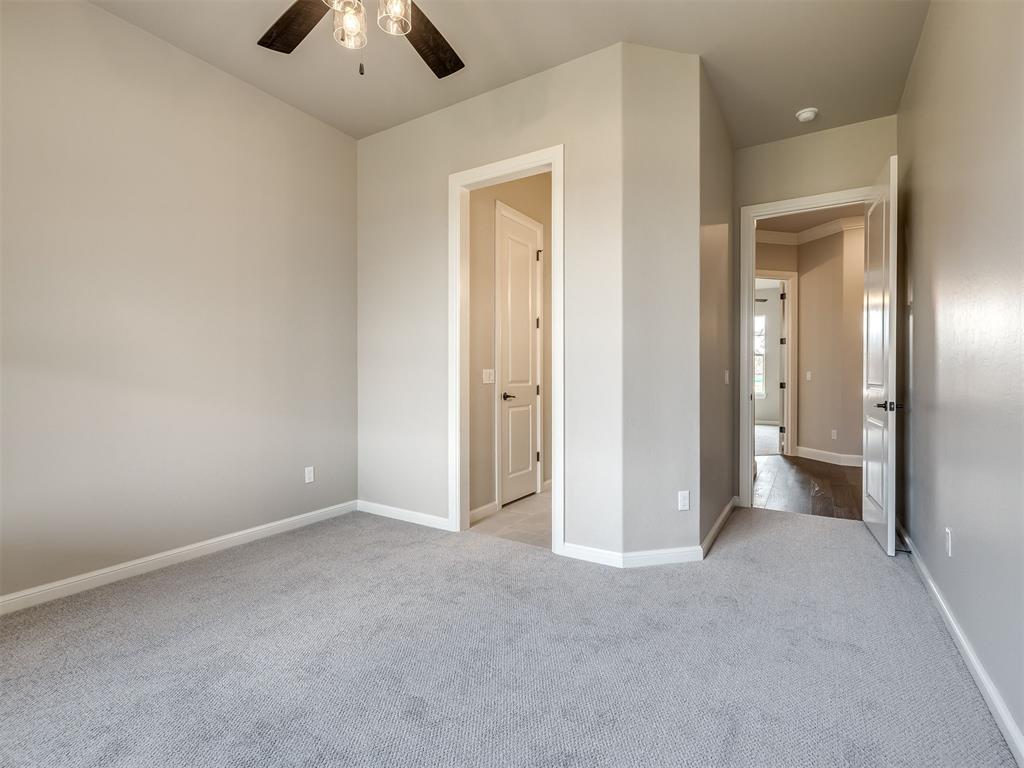 2217 W Cole Drive Property Photo 37