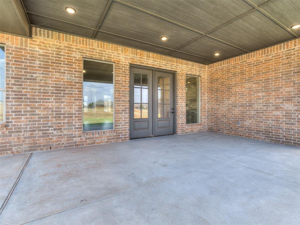 2217 W Cole Drive Property Photo 40