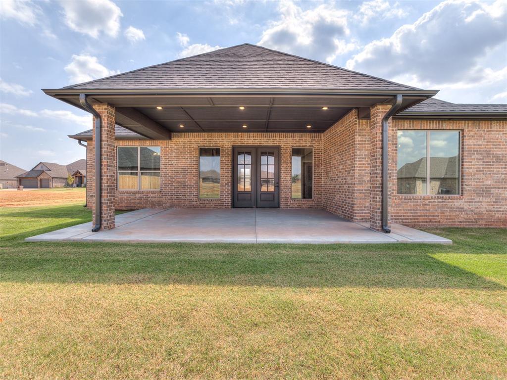 2217 W Cole Drive Property Photo 42