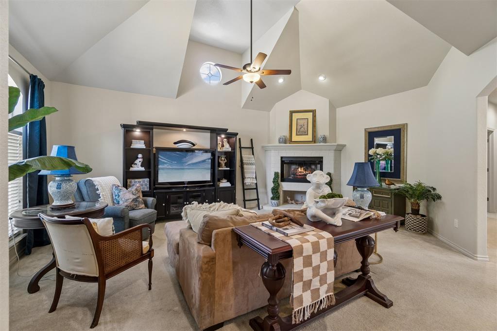 12804 Saint Johns Place Property Photo 9