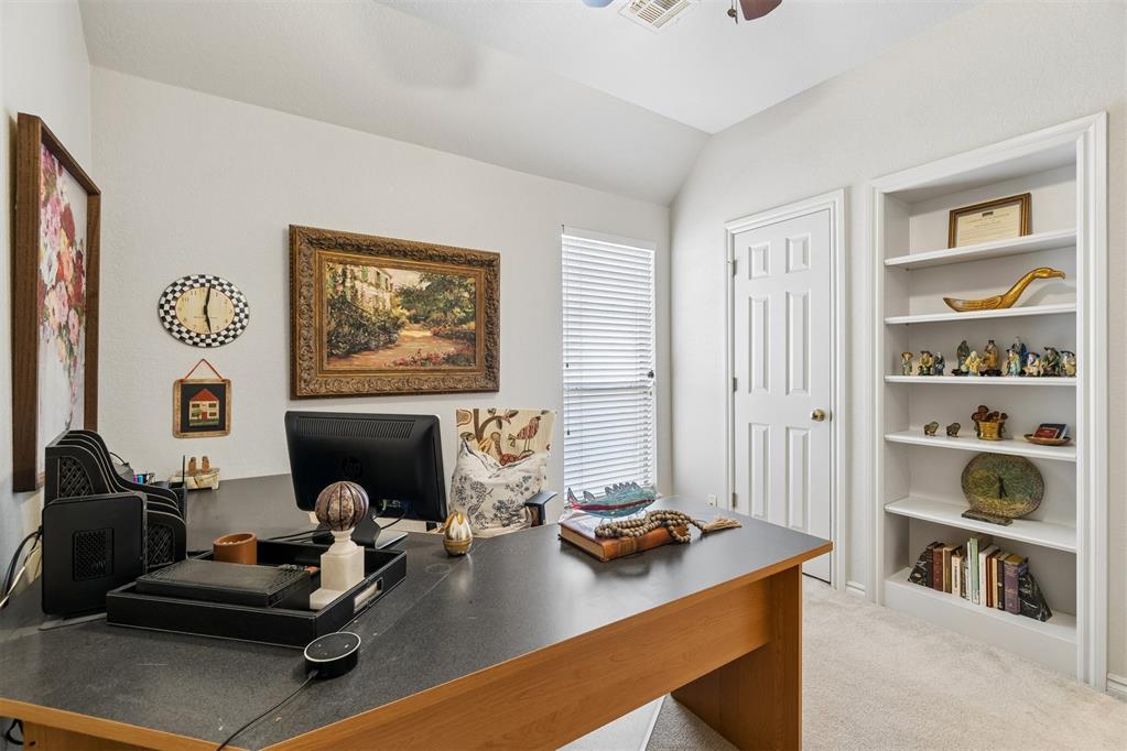 12804 Saint Johns Place Property Photo 17