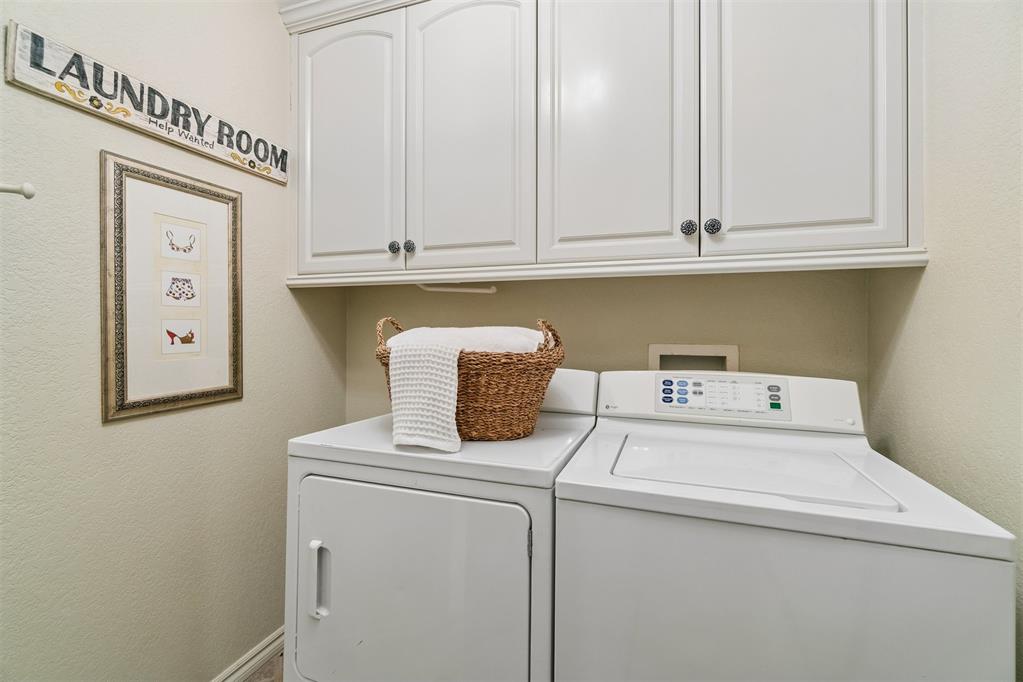 12804 Saint Johns Place Property Photo 21