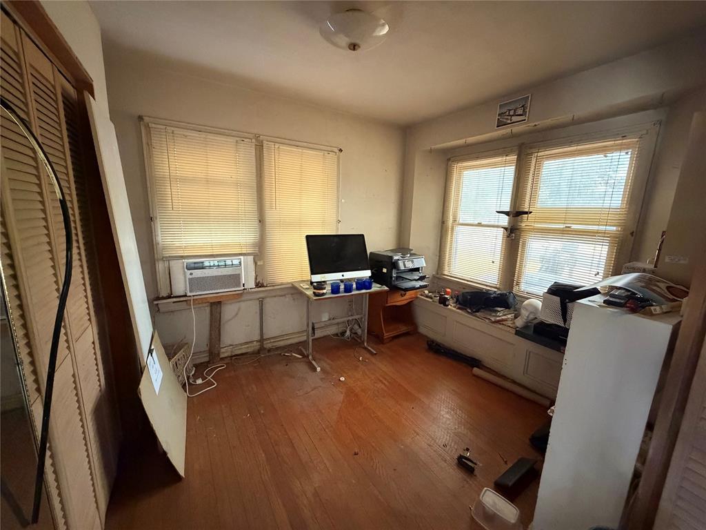 1108 Sw 37th Street Property Photo 4