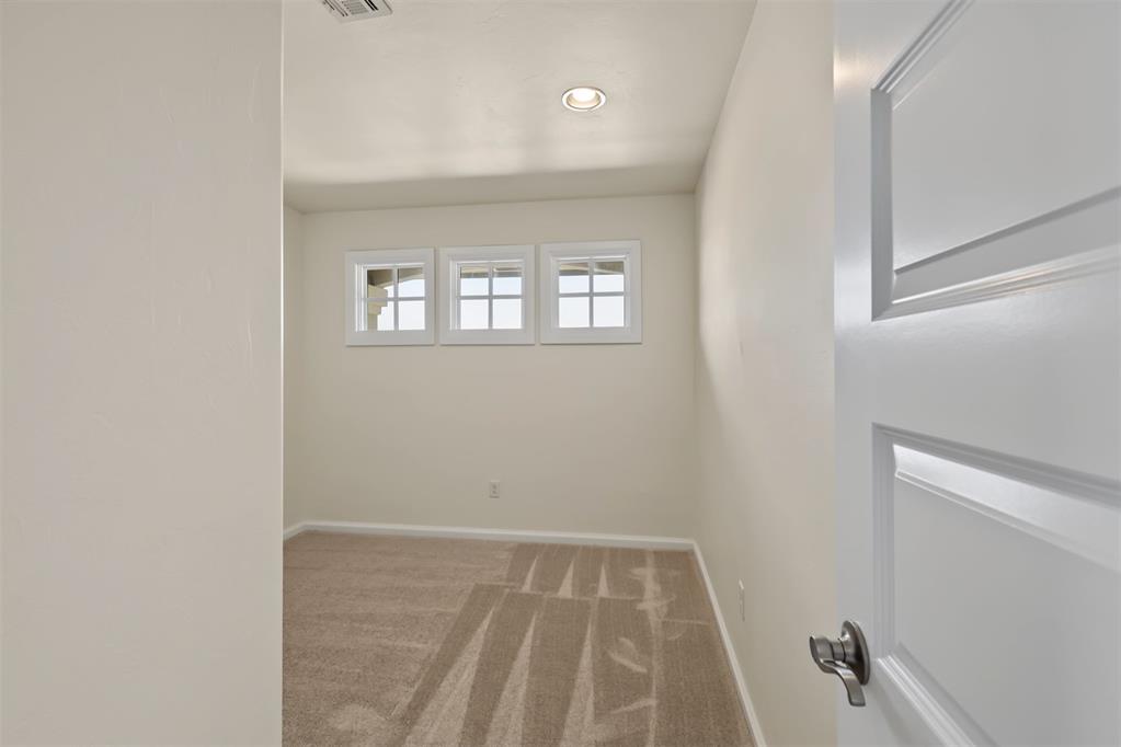 16645 Little Leaf Lane Property Photo 32