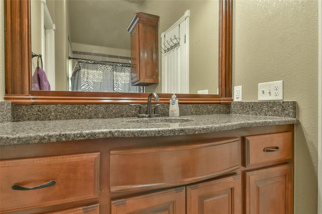 1615 Sw 23rd Street Property Photo 24