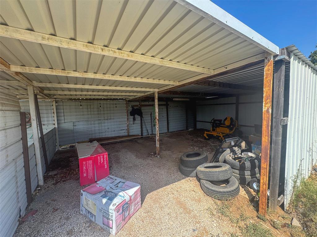 18208 Gaddy Road Property Photo 3