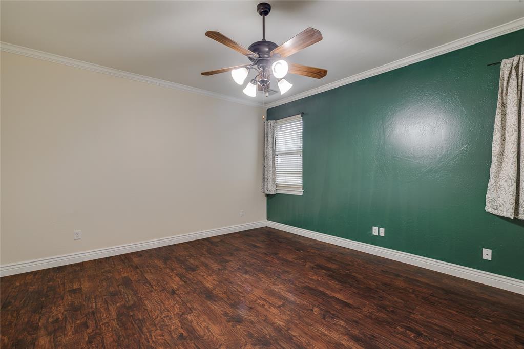 16412 Old Oak Drive Property Photo 22