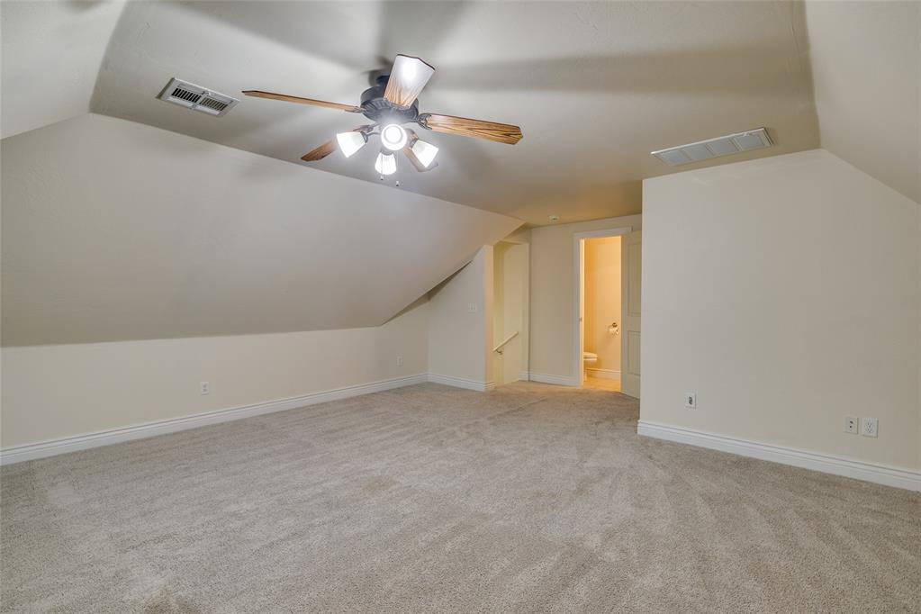 16412 Old Oak Drive Property Photo 41