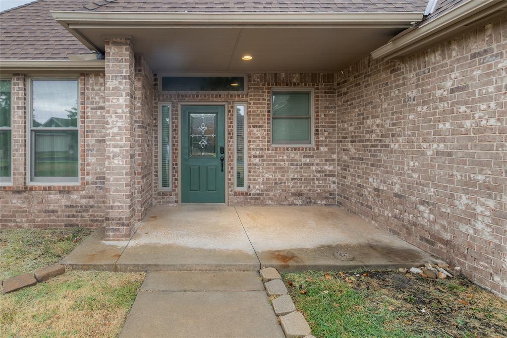 16412 Old Oak Drive Property Photo 45