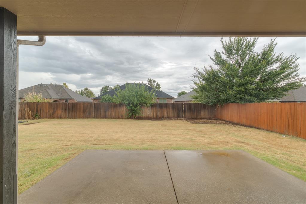 16412 Old Oak Drive Property Photo 46