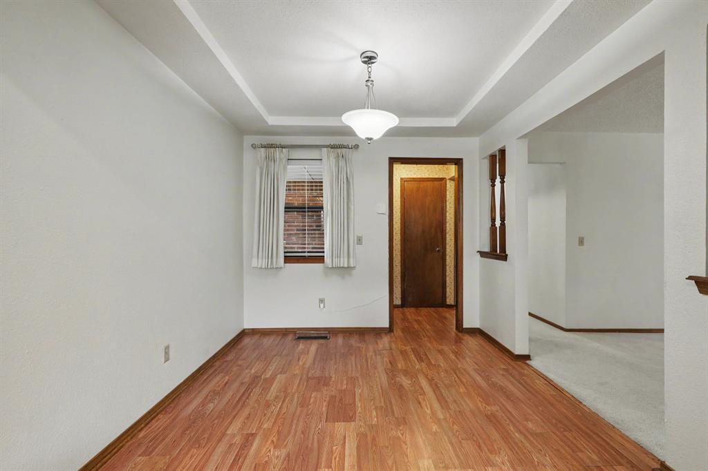 521 Cherryvale Road Property Photo 5
