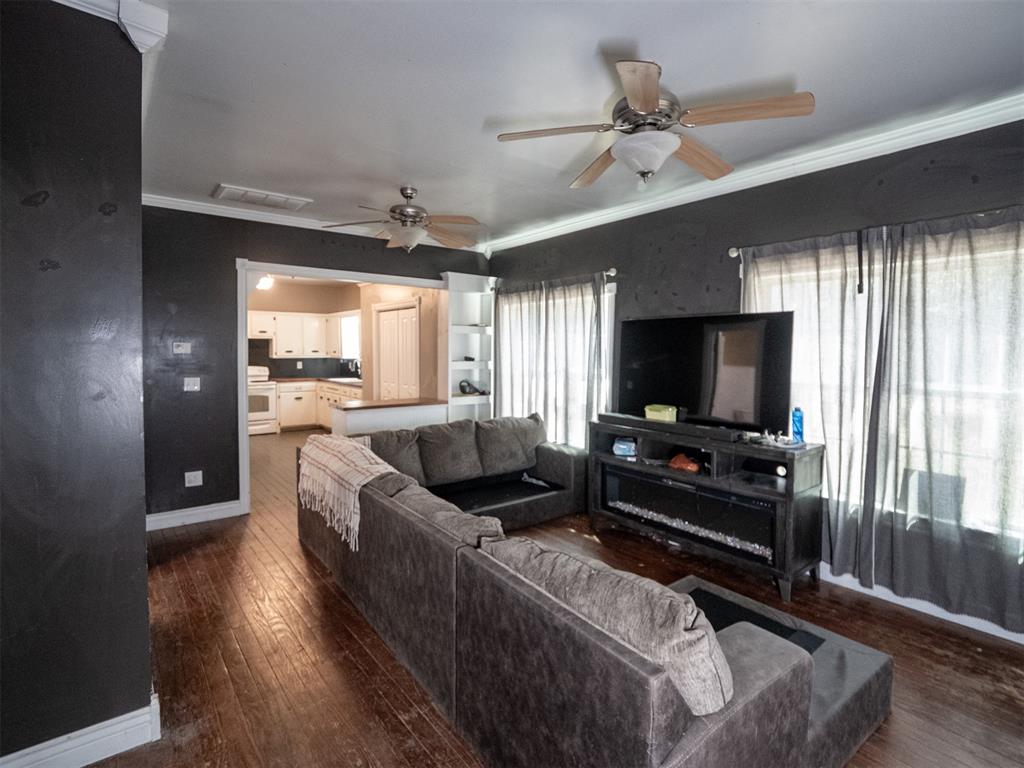 18755 Ferdondo Drive Property Photo 11