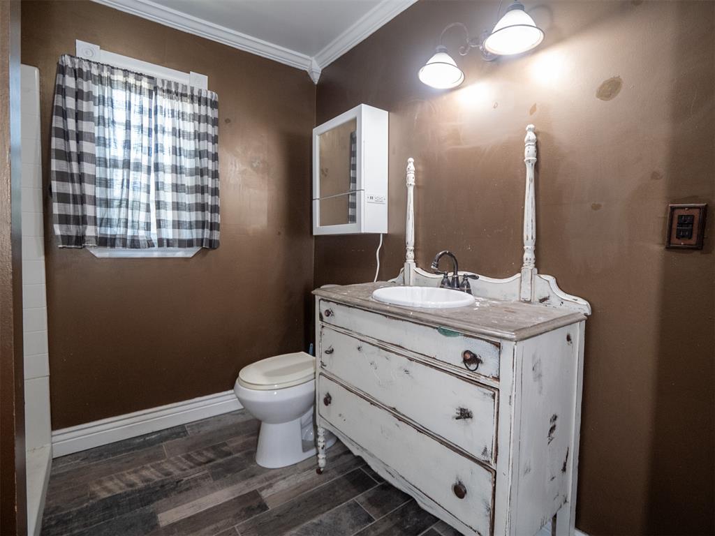18755 Ferdondo Drive Property Photo 20