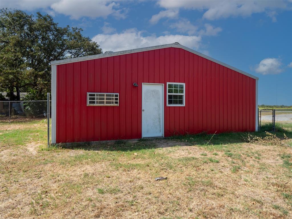 18755 Ferdondo Drive Property Photo 28