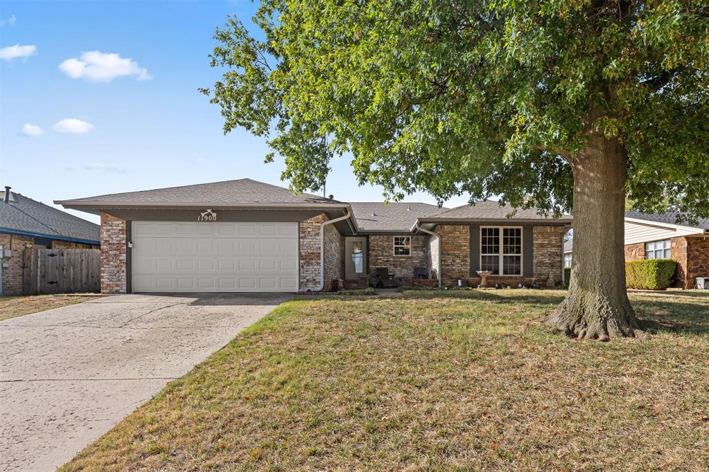 11900 Sagamore Drive Property Photo 2