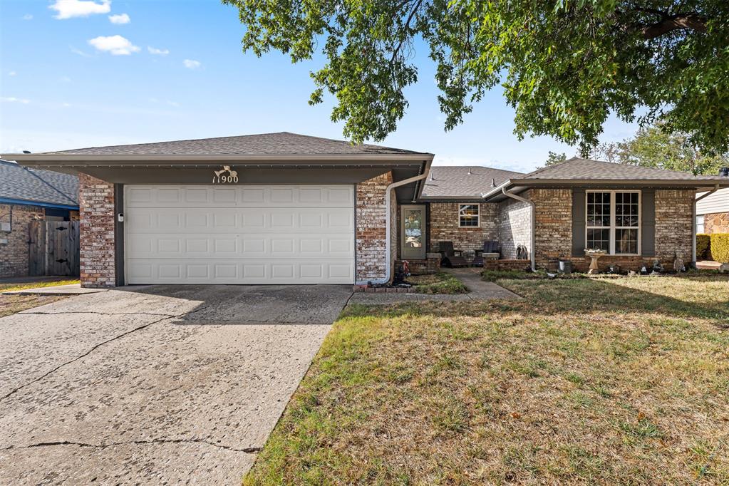11900 Sagamore Drive Property Photo 4