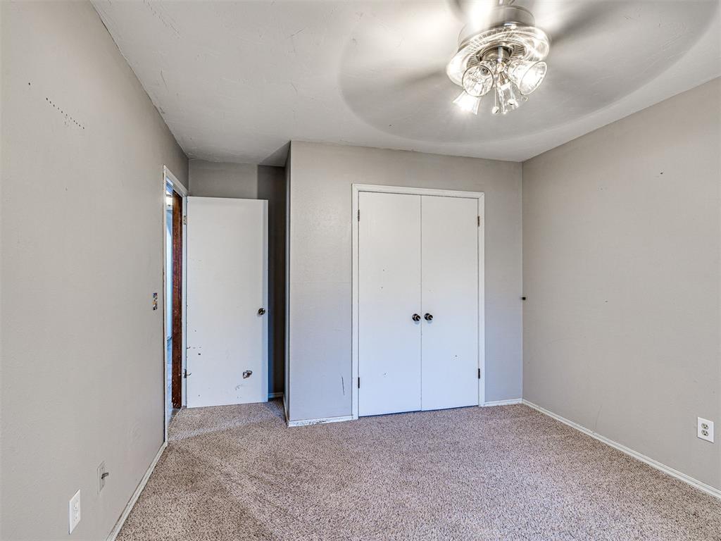 601 Crown Drive Property Photo 15