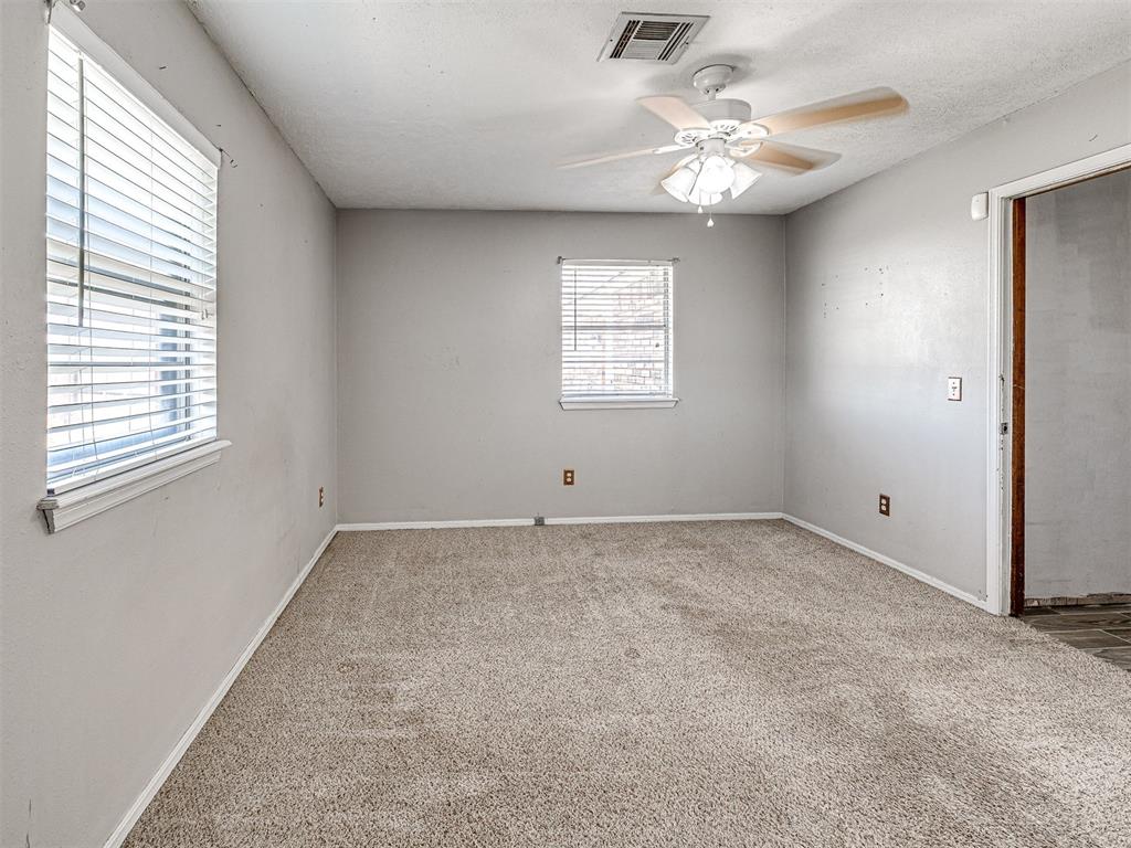 601 Crown Drive Property Photo 21