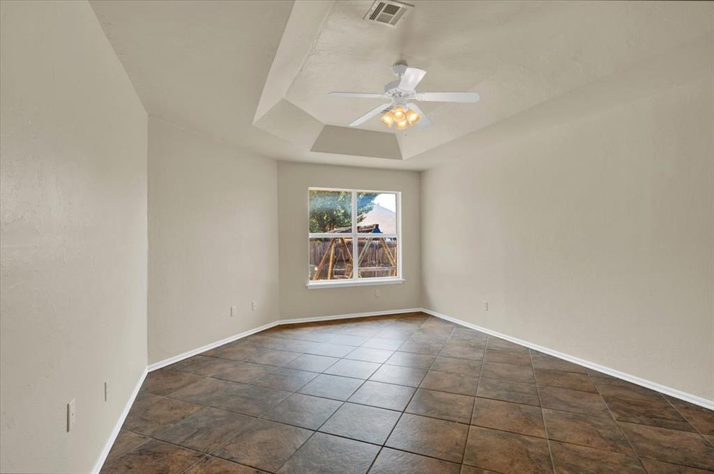 808 W Vickery Avenue Property Photo 13