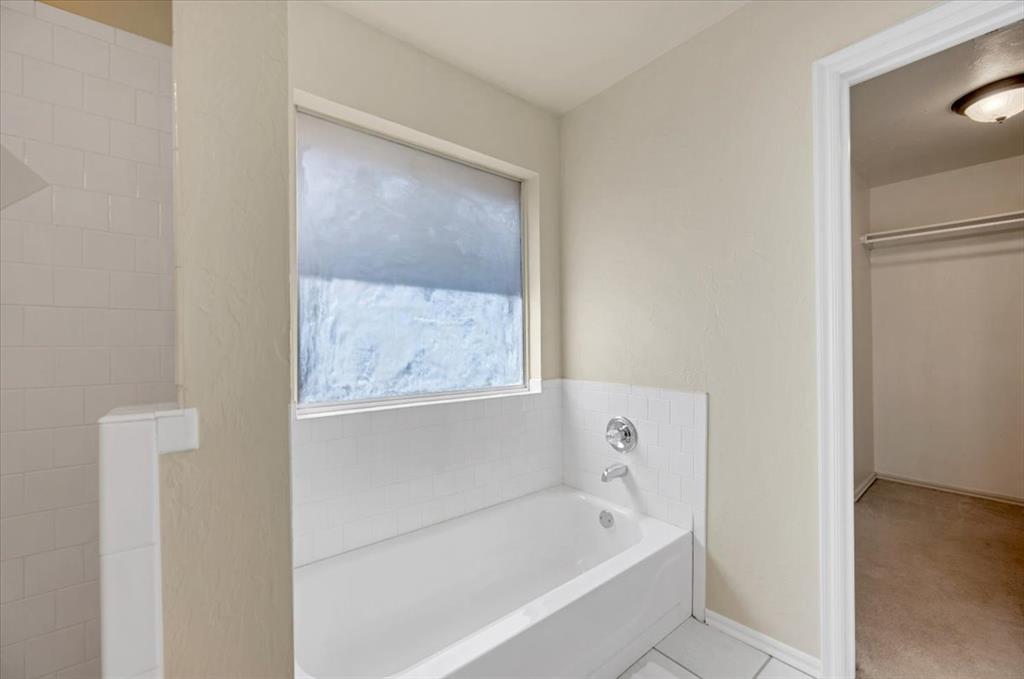 808 W Vickery Avenue Property Photo 16