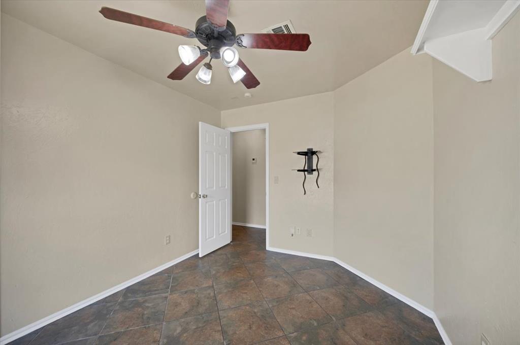 808 W Vickery Avenue Property Photo 20