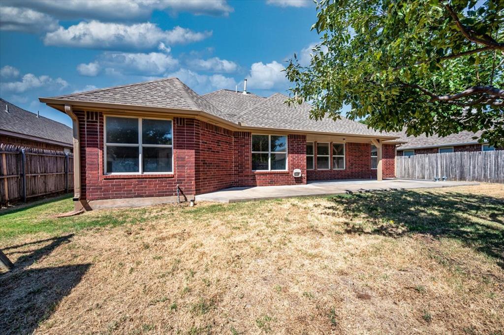 808 W Vickery Avenue Property Photo 31