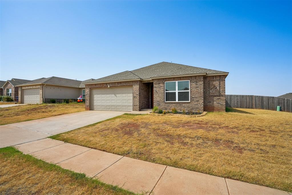 10005 Ruger Road Property Photo 2