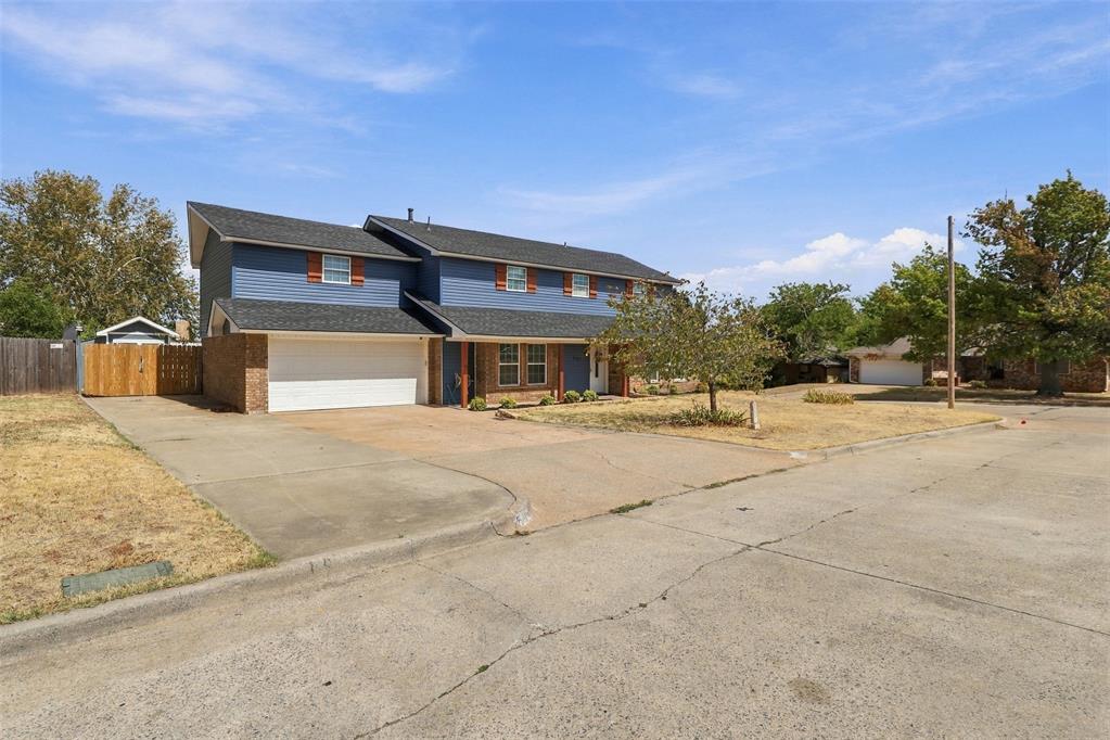 5801 Nw 70th Street Property Photo 4