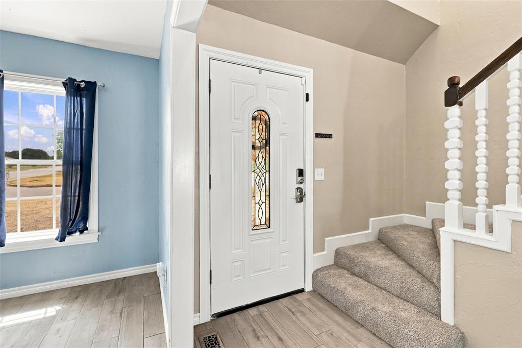 5801 Nw 70th Street Property Photo 7