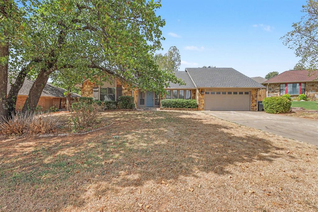 2605 Brookside Avenue Property Photo 2