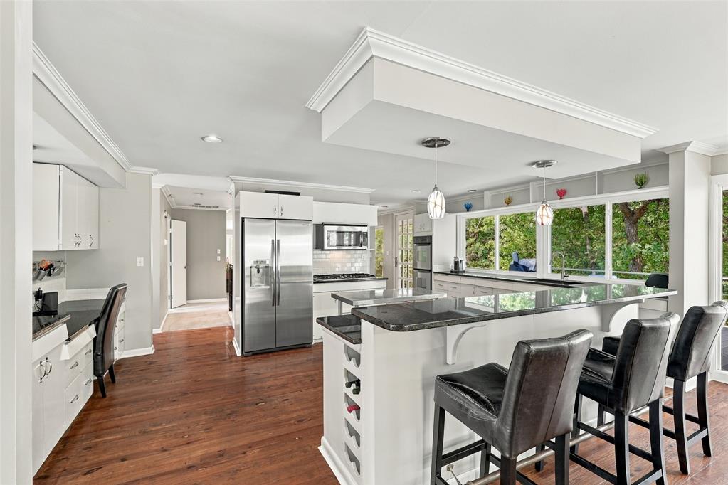 24 Oakwood Drive Property Photo 3