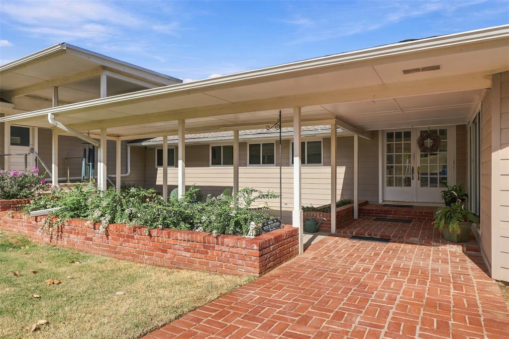 24 Oakwood Drive Property Photo 8