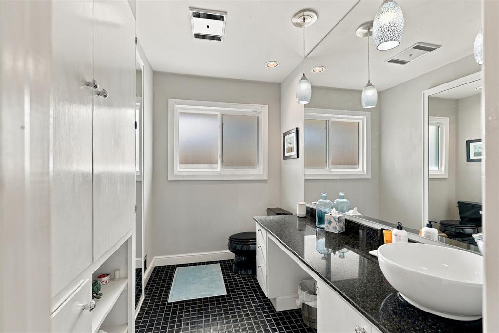 24 Oakwood Drive Property Photo 31