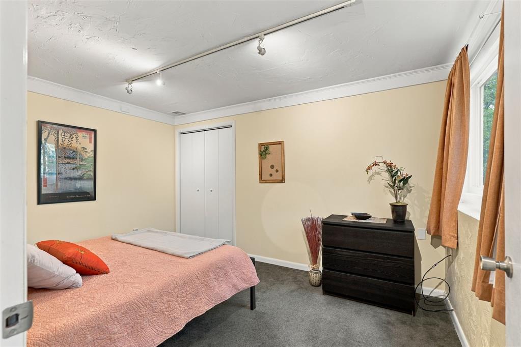 24 Oakwood Drive Property Photo 33