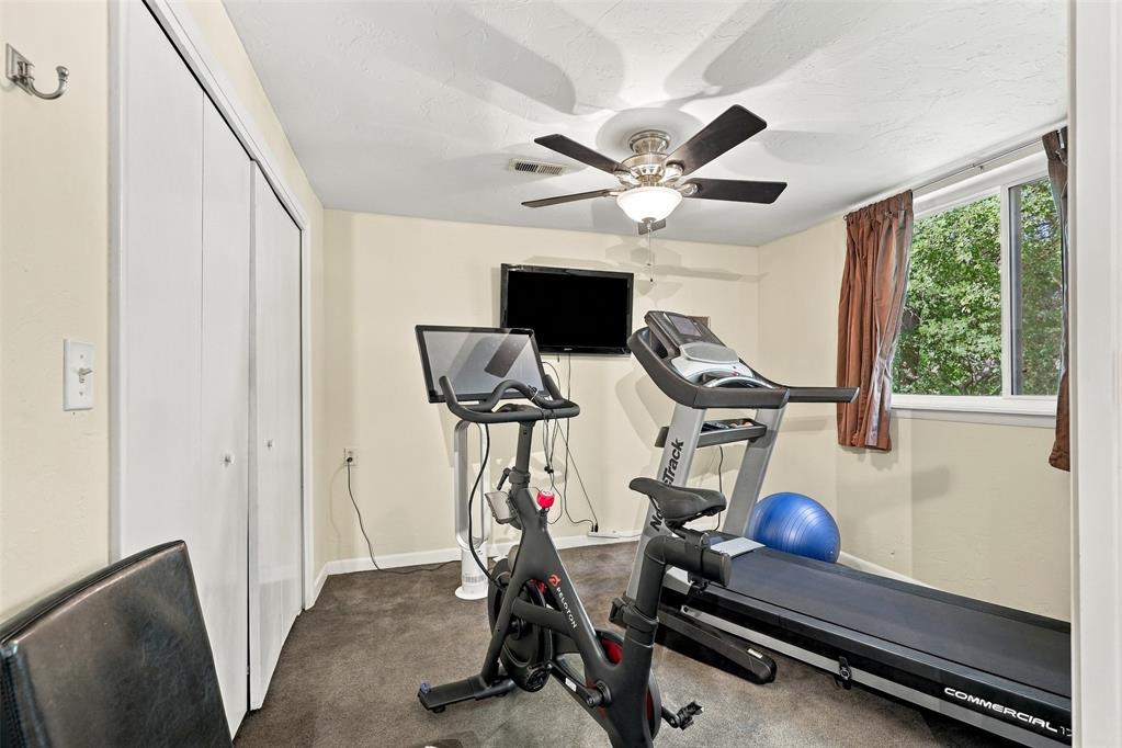24 Oakwood Drive Property Photo 37