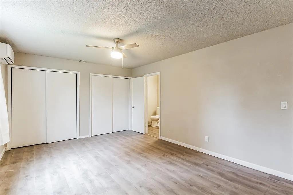 109 W Shadywood Drive Property Photo 13