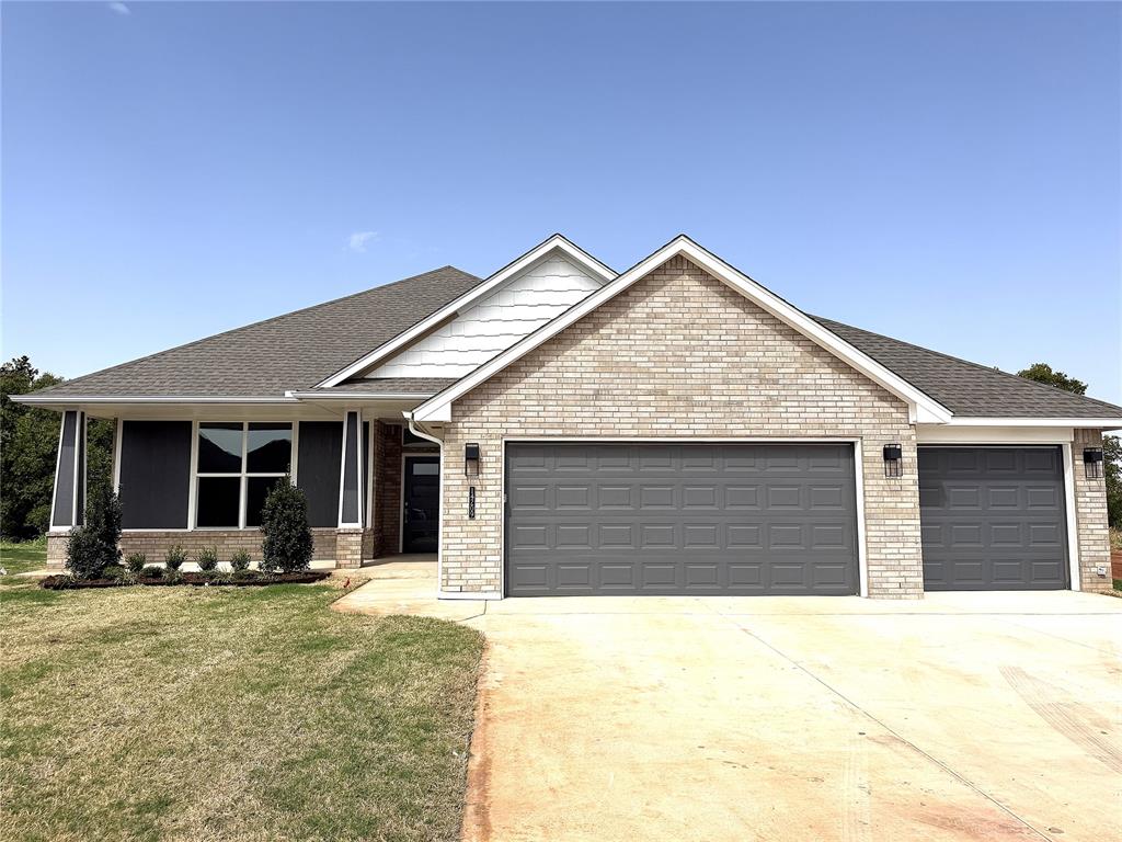 14209 Upper Village Drive Property Photo 2