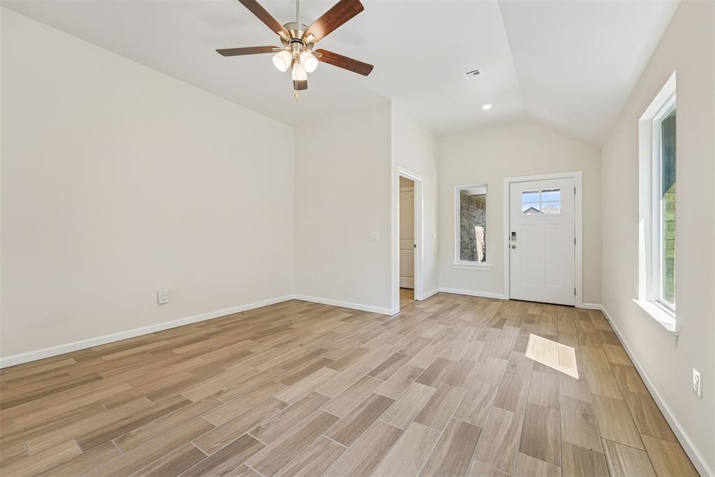 1104 Sw 139th Terrace Property Photo 6