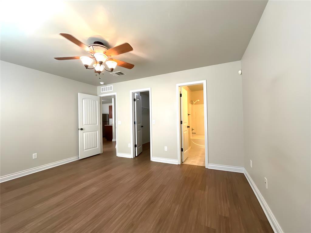 724 Humming Fish Drive Property Photo 14
