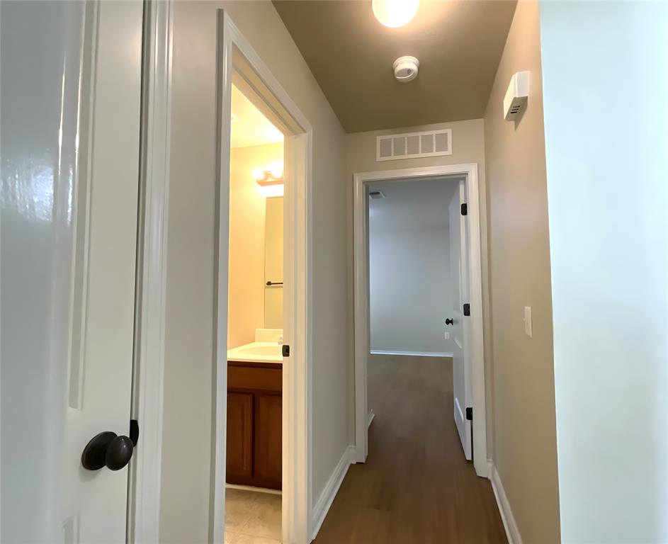 724 Humming Fish Drive Property Photo 21