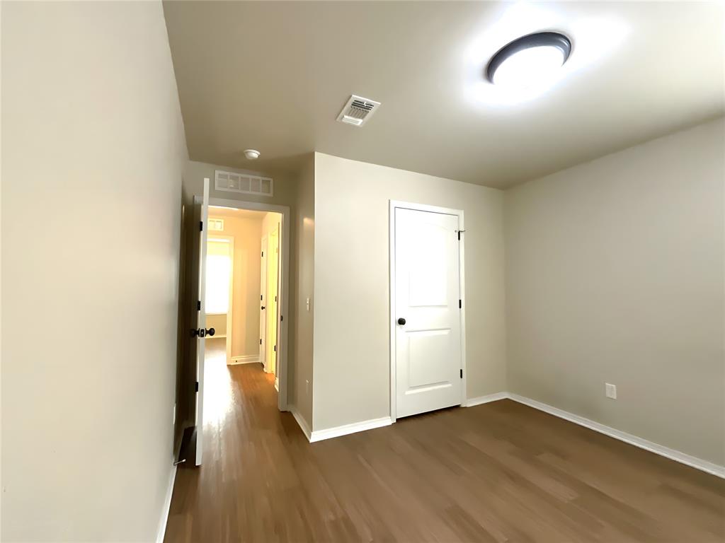 724 Humming Fish Drive Property Photo 23