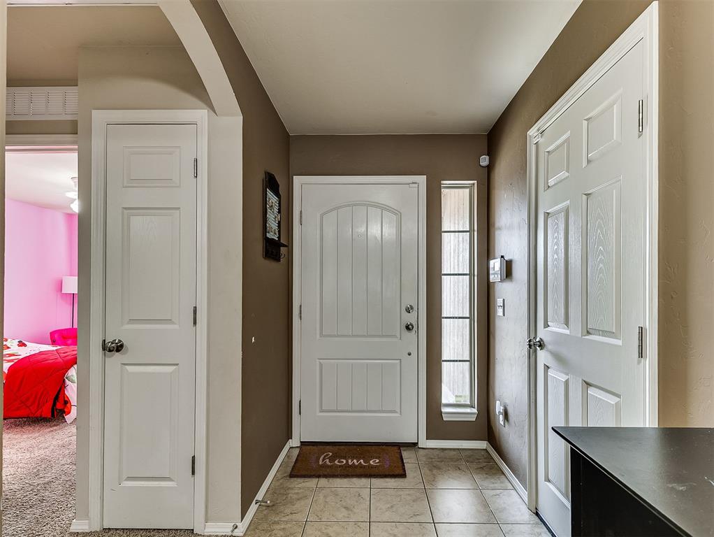 2501 Fawn Lily Road Property Photo 4