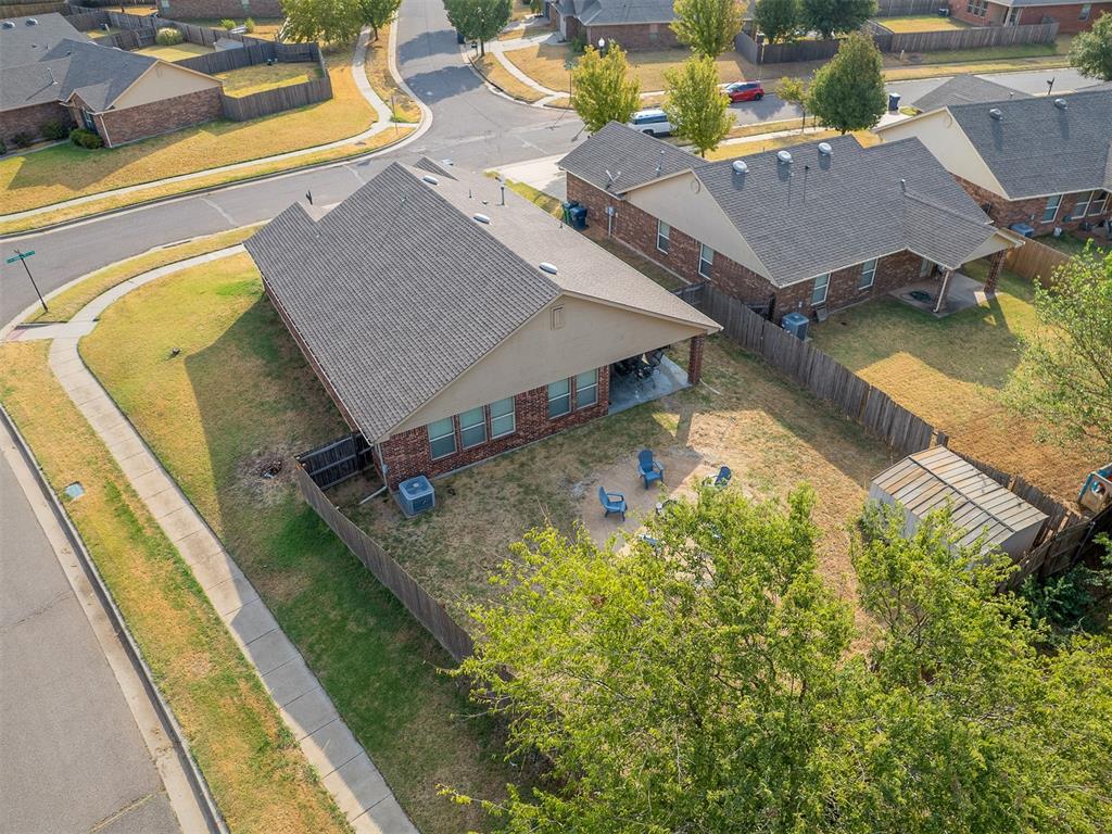 2501 Fawn Lily Road Property Photo 23